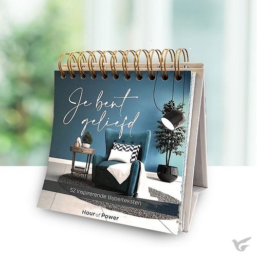 Productafbeelding: voorkant van Je bent geliefd bureauklapper