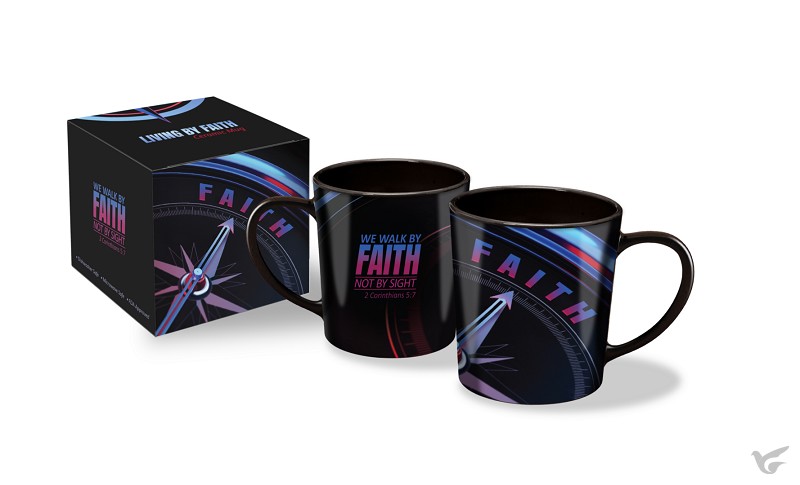Productafbeelding: voorkant van Mug Living by faith