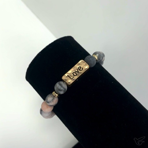 Productafbeelding: voorkant van Armband natuursteen love rose/grijs