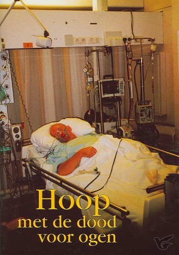 Productafbeelding: voorkant van Hoop met de dood voor ogen