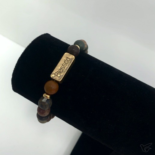 Productafbeelding: voorkant van Armband natuursteen blessed donkerbruin