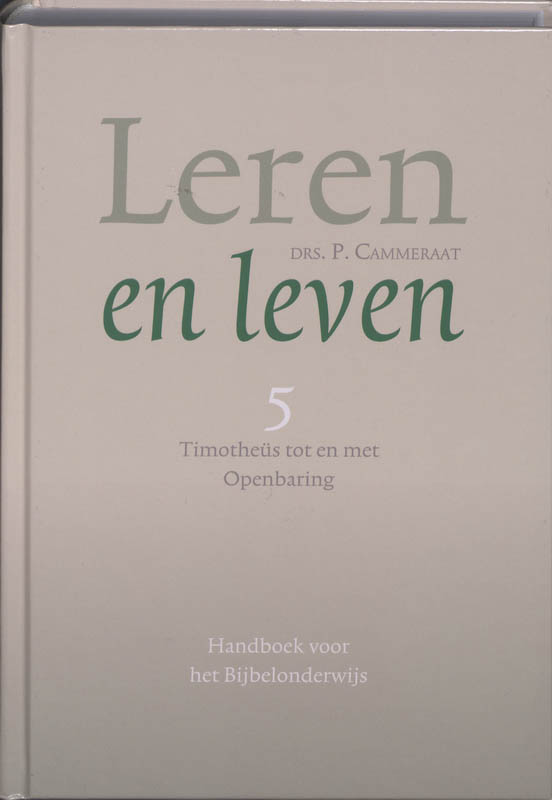Productafbeelding: voorkant van Leren en leven 5 Timotheus tot en met Openbaring