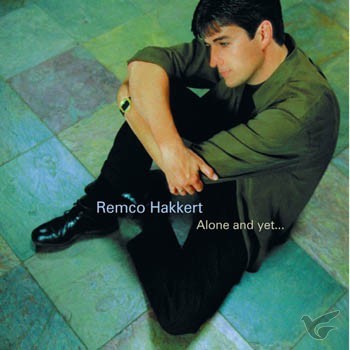 Productafbeelding: voorkant van Alone an yet