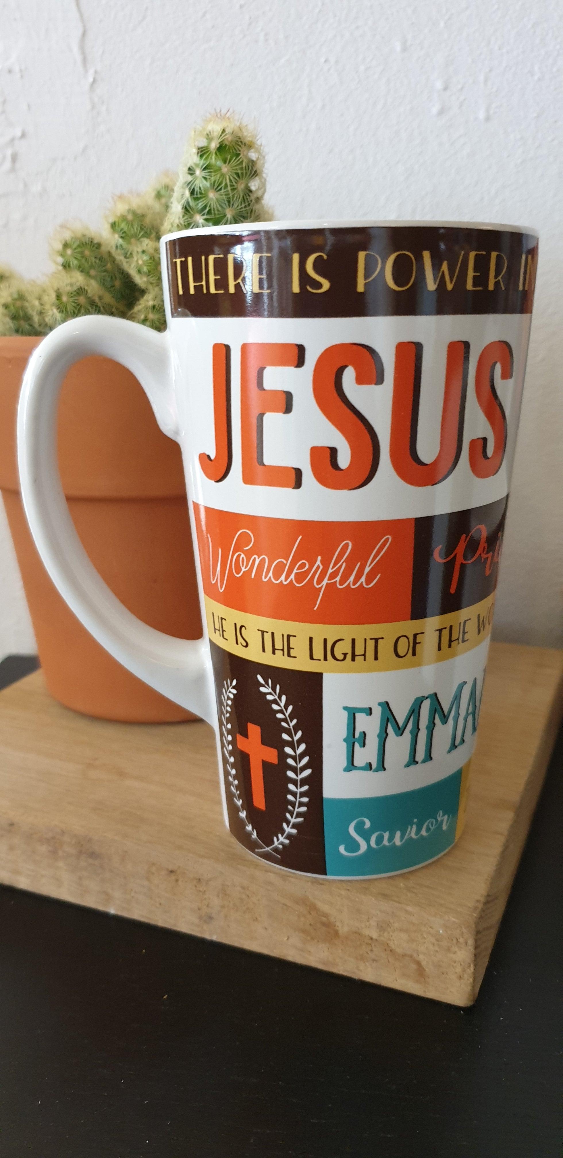 Productafbeelding: voorkant van Names of Jesus