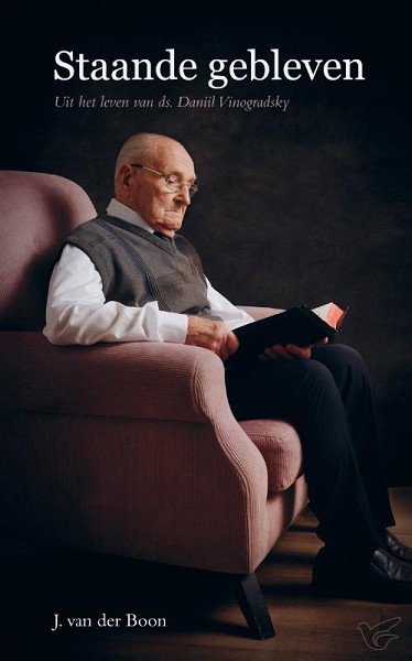 Productafbeelding: voorkant van Staande gebleven