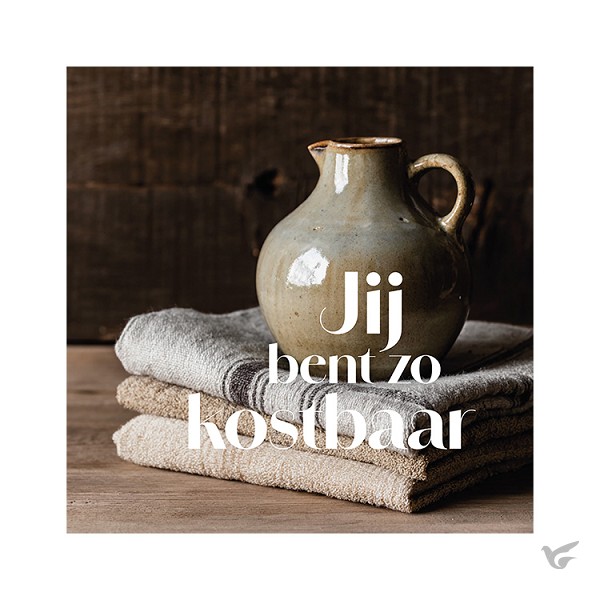 Productafbeelding: voorkant van Kaart Jij bent zo kostbaar